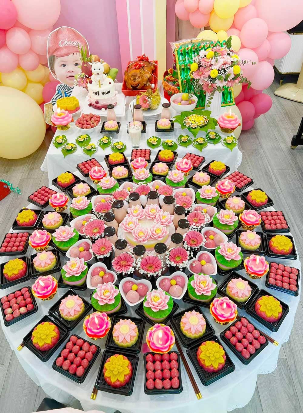 Dịch Vụ Nấu Ăn Và Đặt Tiệc Tại Nhà Ở Quảng Ngãi 9 Bàn tiệc thôi nôi bé gái - Mâm cúng thôi nôi bé gái đơn giản