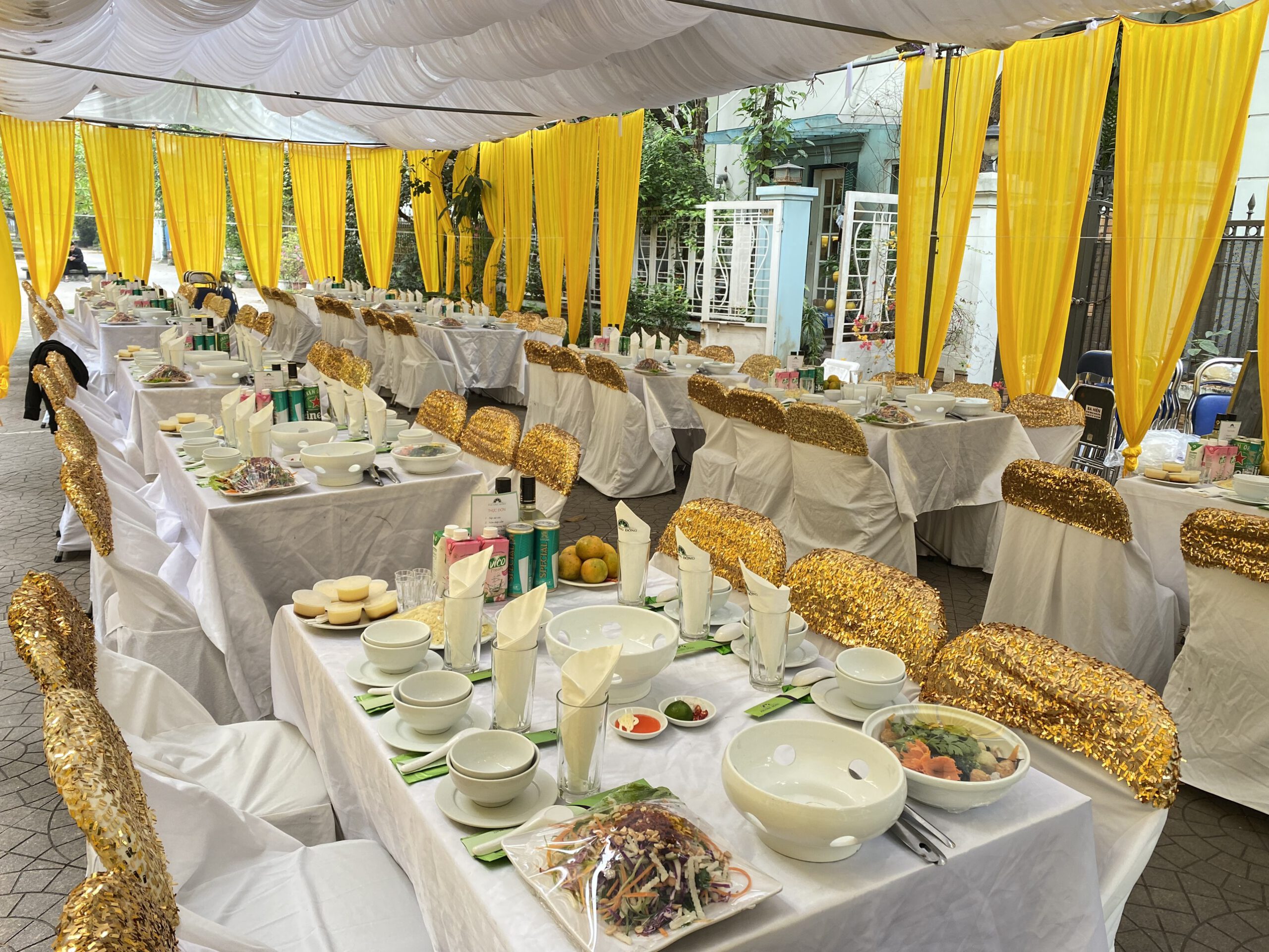 Dịch Vụ Nấu Ăn Và Đặt Tiệc Tại Nhà Ở Sơn La 10 Đặt Tiệc Tân Gia – Tiệc Tại Gia Phương Đông