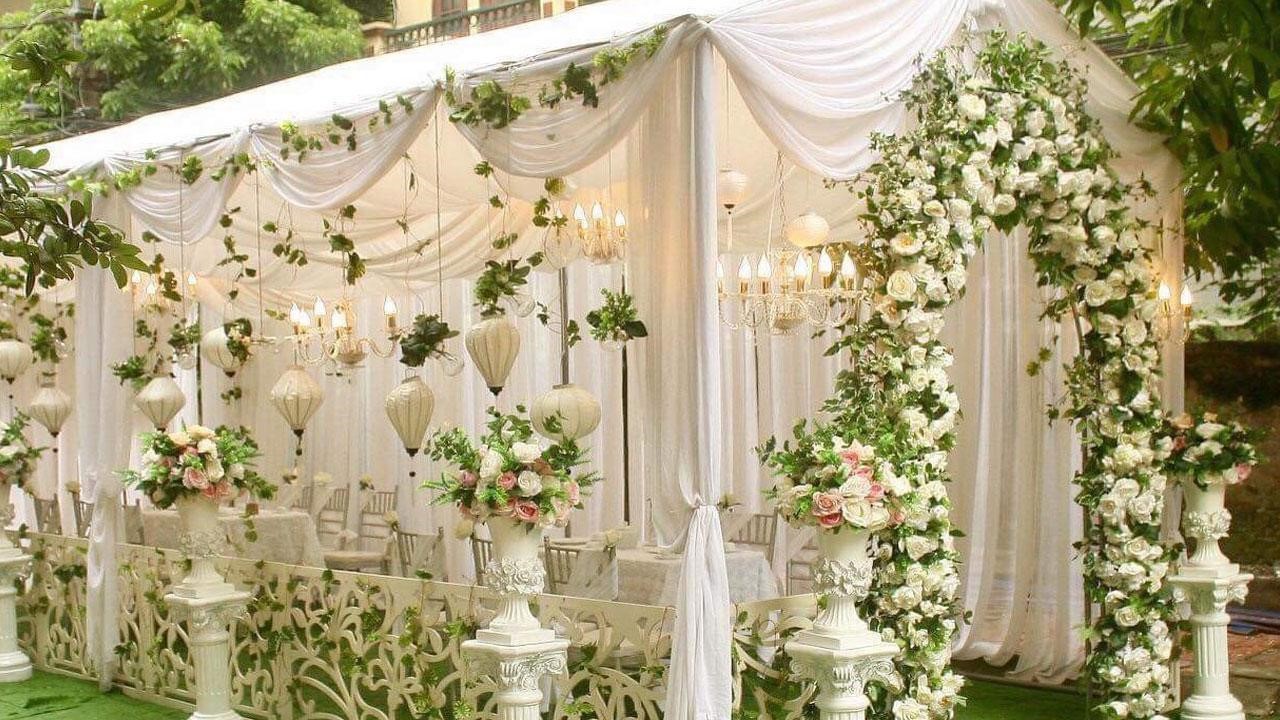 Gợi Ý Phong Cách Trang Trí Tiệc Cưới Tại Nhà Ấn Tượng 8 BÍ QUYẾT TRANG TRÍ ĐÁM CƯỚI VỪA CHẤT VỪA TIẾT KIỆM - TDG CENTER - Trung Tâm Hội Nghị & Nhà Hàng Tiệc Cưới