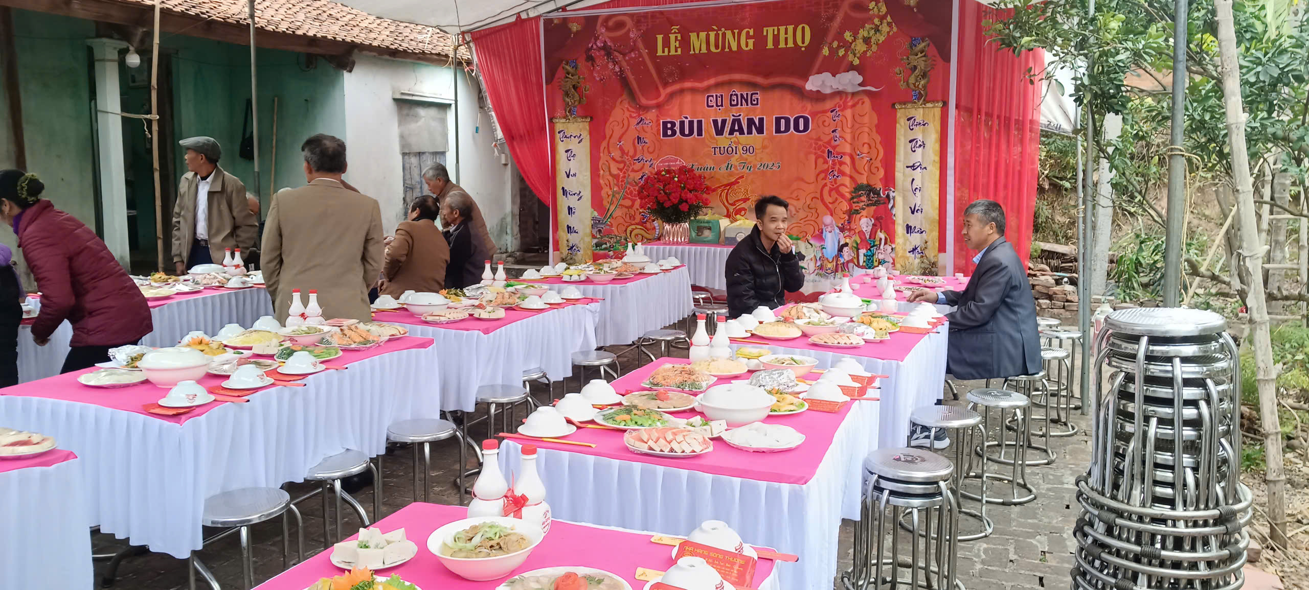 Gợi Ý Thực Đơn Tiệc Mừng Thọ Cho Người Lớn Tuổi 3 Tiệc Mừng Thọ Trọn Gói Tại Bắc Ninh – Trọn Vẹn Ý Nghĩa, Thực Đơn 800K+